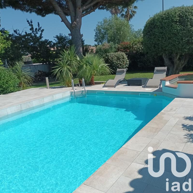 Maison - 225 m² - 8 pièces