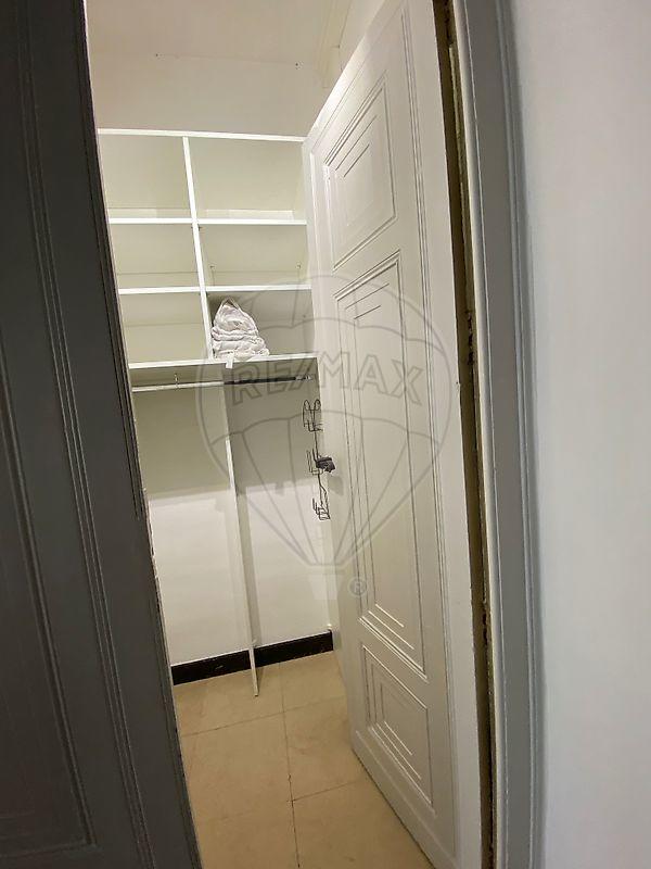 Appartement - 90 m² - 3 pièces