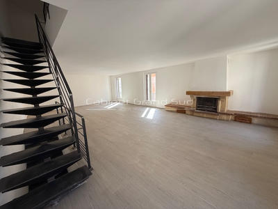 Maison de village - 124 m² - 5 pièces