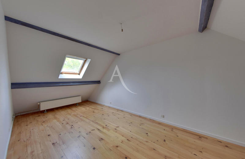 Maison - 106 m² - 5 pièces