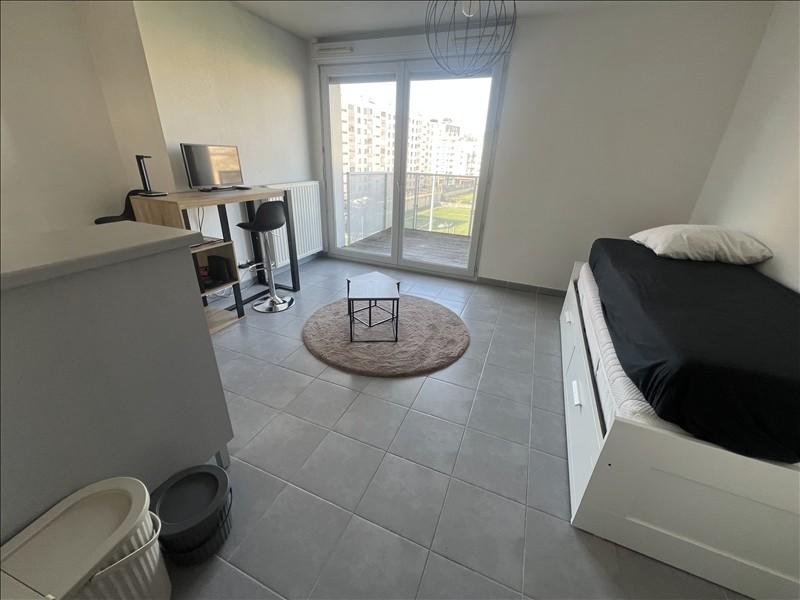 Studio - 28 m² - 1 pièce