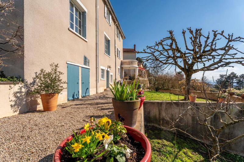 Maison ancienne - 217 m² - 5 pièces