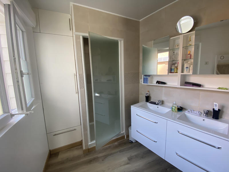 Maison - 88 m² - 4 pièces