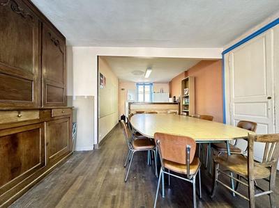 Maison de ville - 223 m² - 7 pièces