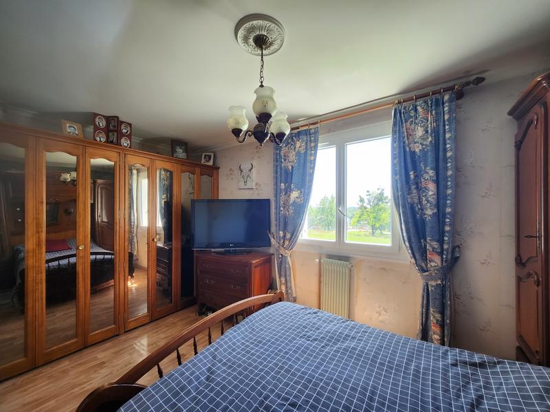 Maison - 102 m² - 5 pièces