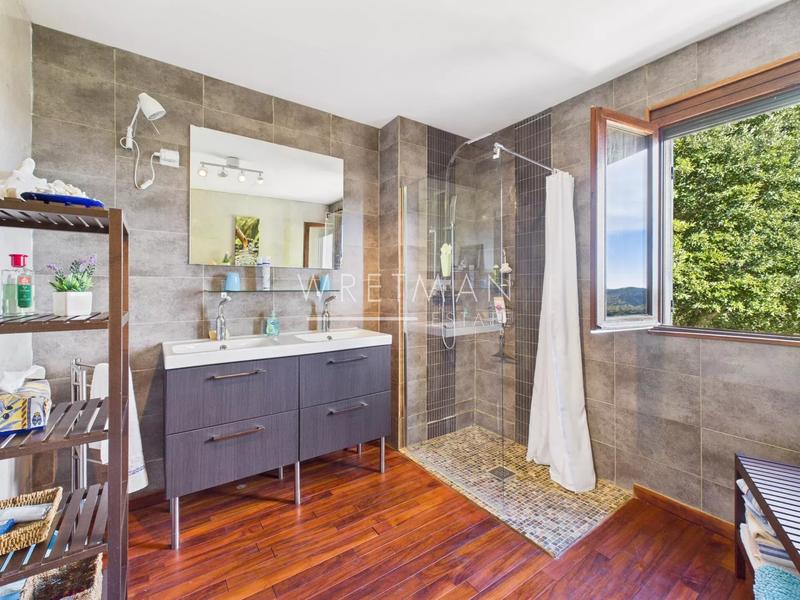 Villa - 131 m² - 6 pièces