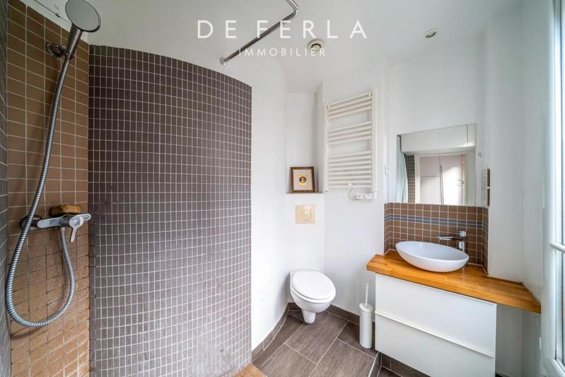 Studio - 24 m² - 1 pièce