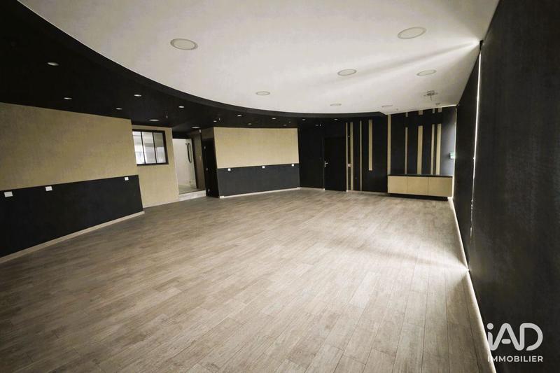 Local commercial - 144 m²