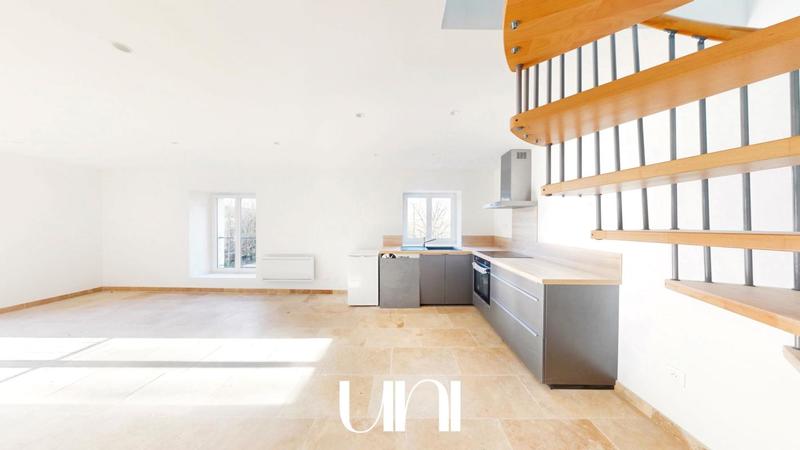 Duplex - 66 m² - 4 pièces