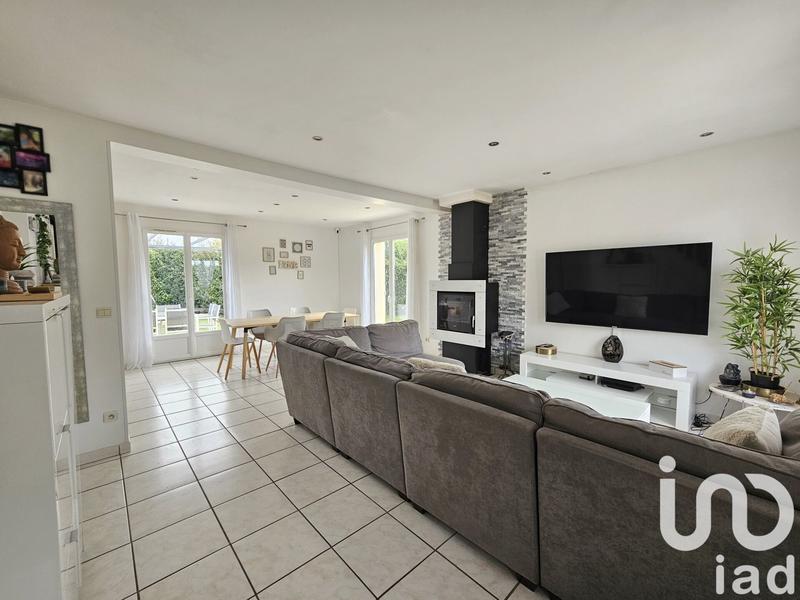 Maison - 137 m² - 7 pièces