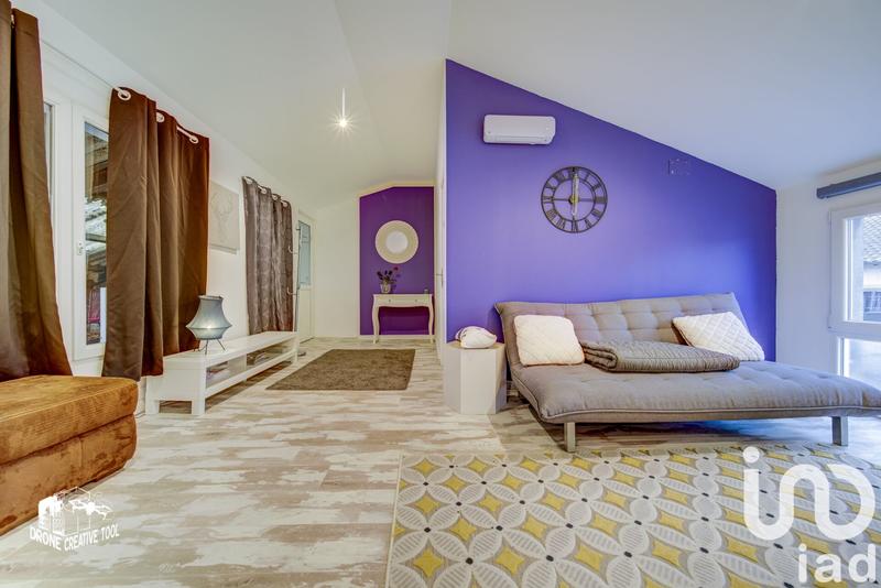 Maison de village - 210 m² - 9 pièces