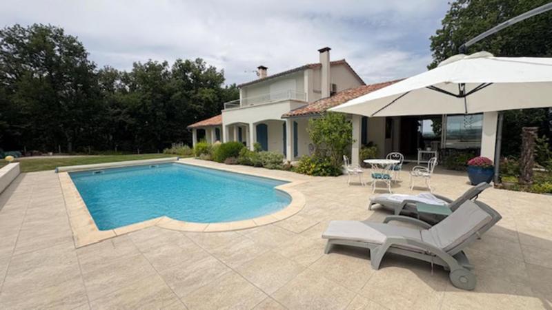 Maison de campagne - 230 m² - 6 pièces