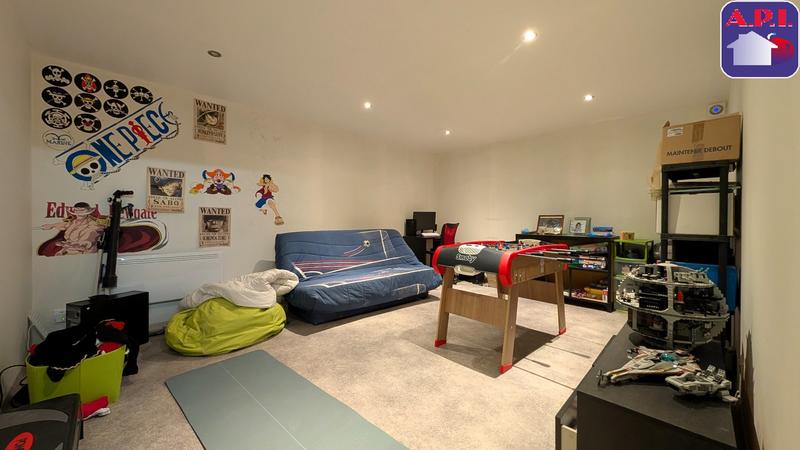 Maison - 135 m² - 5 pièces