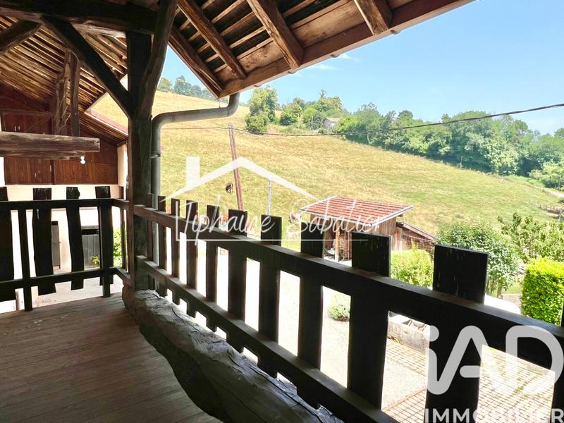 Maison - 190 m² - 7 pièces