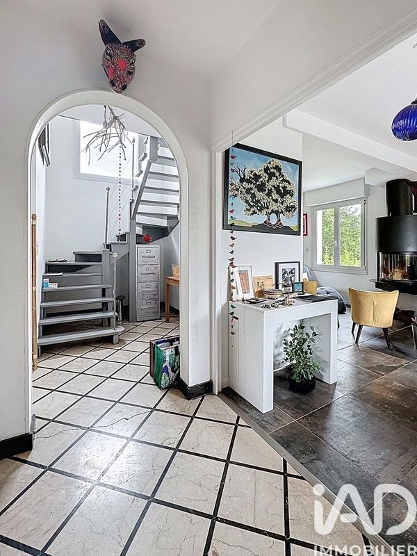 Maison - 170 m² - 8 pièces