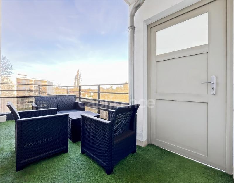 Appartement ancien - 74 m² - 4 pièces