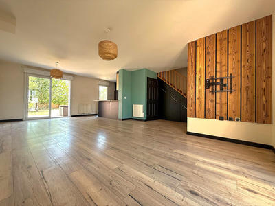 Maison - 87 m² - 4 pièces