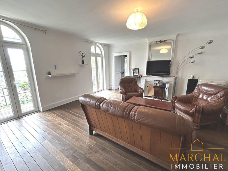 Maison ancienne - 315 m² - 8 pièces