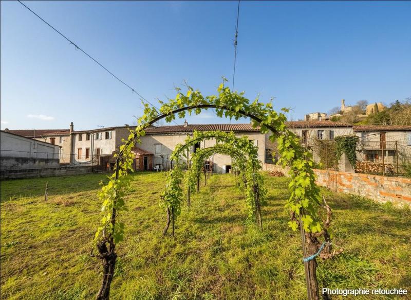 Maison de village - 146 m² - 9 pièces