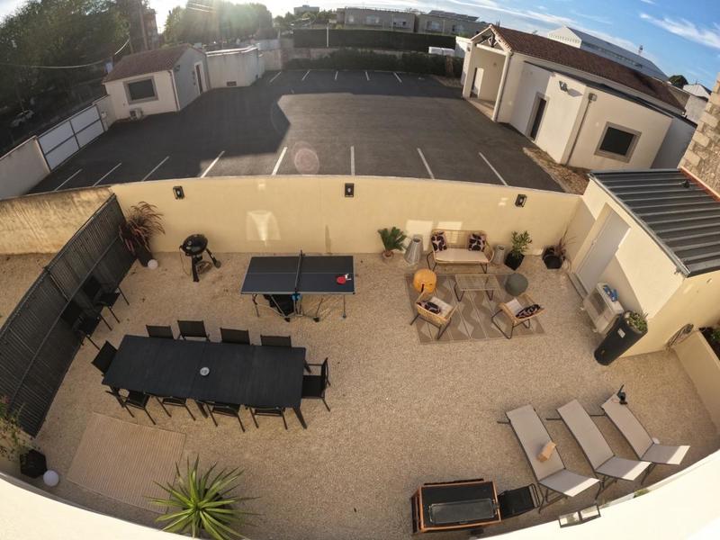 Chambre - 234 m² - 1 pièce