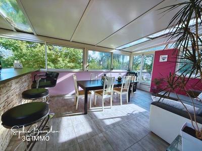 Maison - 131 m² - 6 pièces