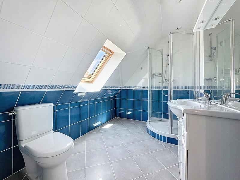 Maison - 128 m² - 6 pièces