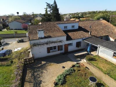 Maison - 135 m² - 6 pièces