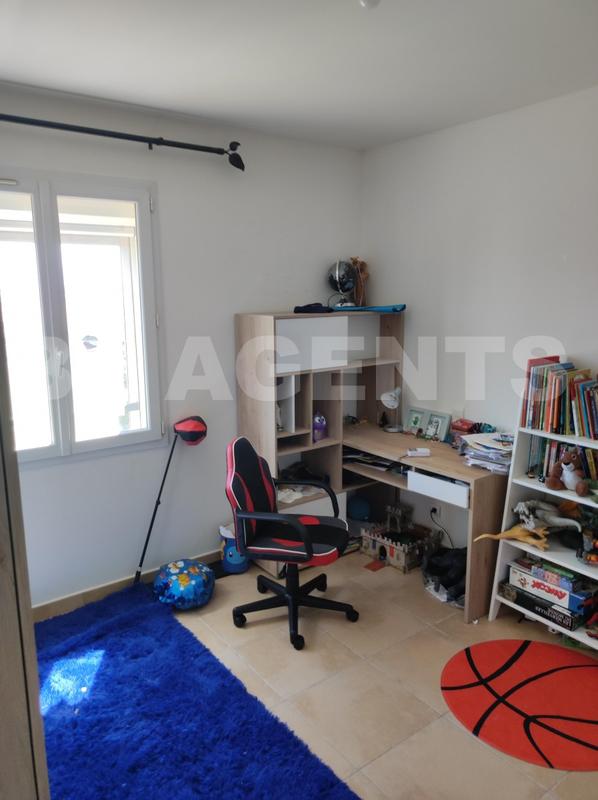 Maison traditionnelle - 112 m² - 6 pièces