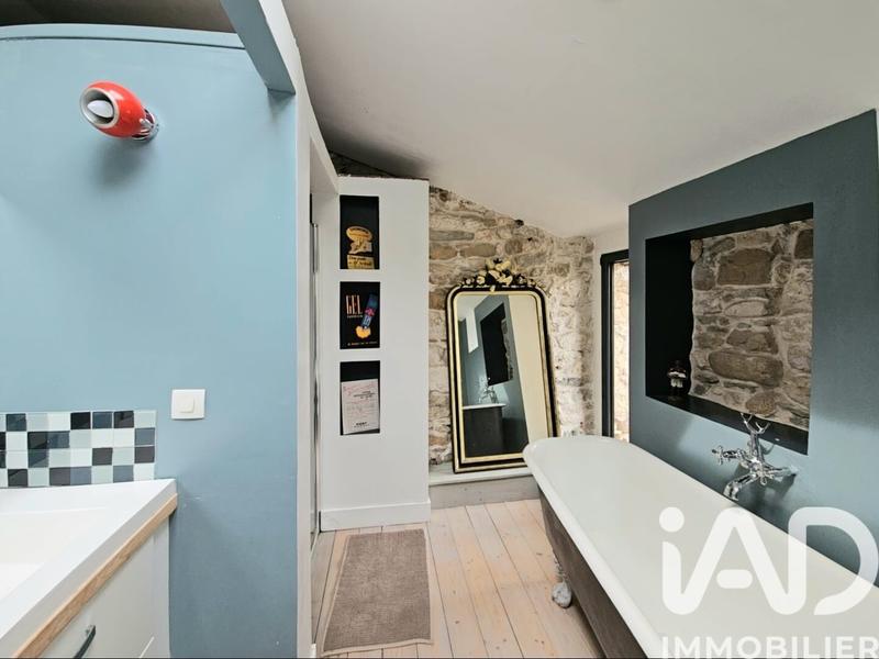 Maison de village - 111 m² - 6 pièces