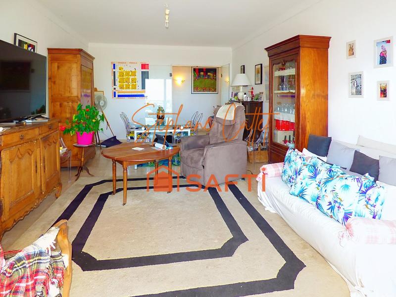 Appartement - 98 m² - 4 pièces