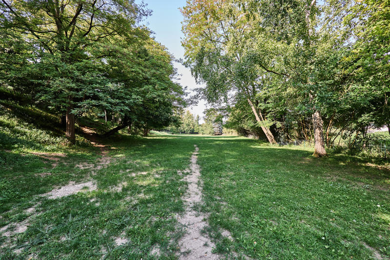 Maison - 211 m² - 7 pièces