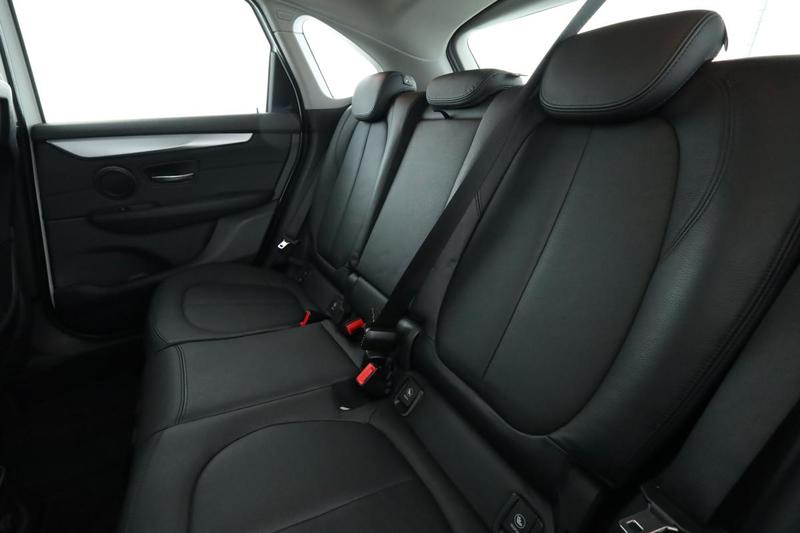 Bmw Serie 2 Active Tourer 216d Lounge Bva6 116 ch