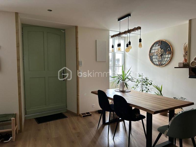 Maison traditionnelle - 126 m² - 5 pièces