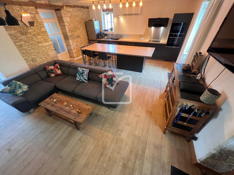 Local commercial - 250 m² - 1 pièce