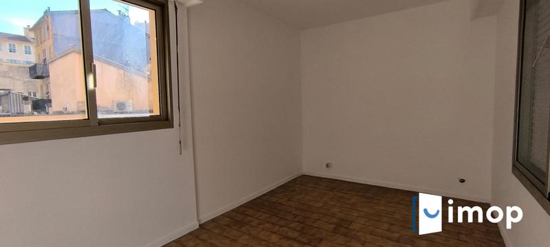 Appartement - 78 m² - 3 pièces