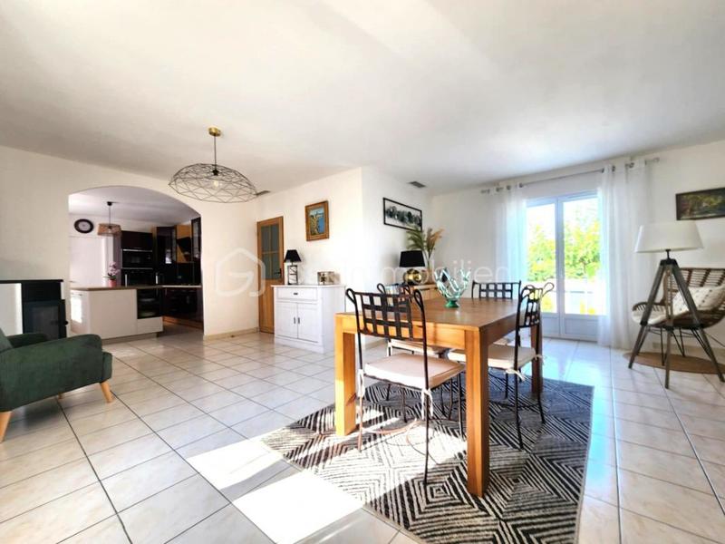 Villa - 179 m² - 5 pièces