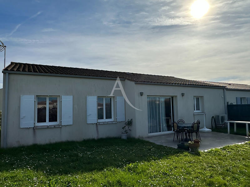 Maison - 88 m² - 4 pièces