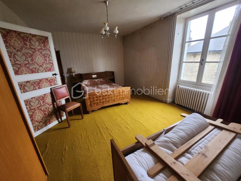 Propriété - 192 m² - 7 pièces