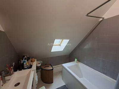 Maison - 95 m² - 6 pièces