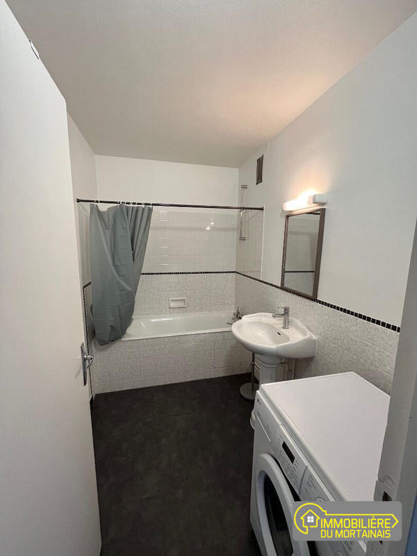 Appartement - 65 m² - 2 pièces