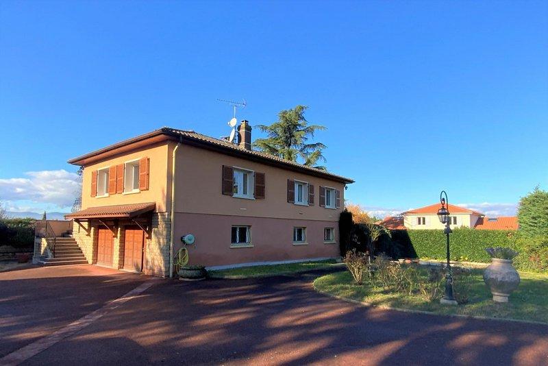 Villa - 110 m² - 4 pièces
