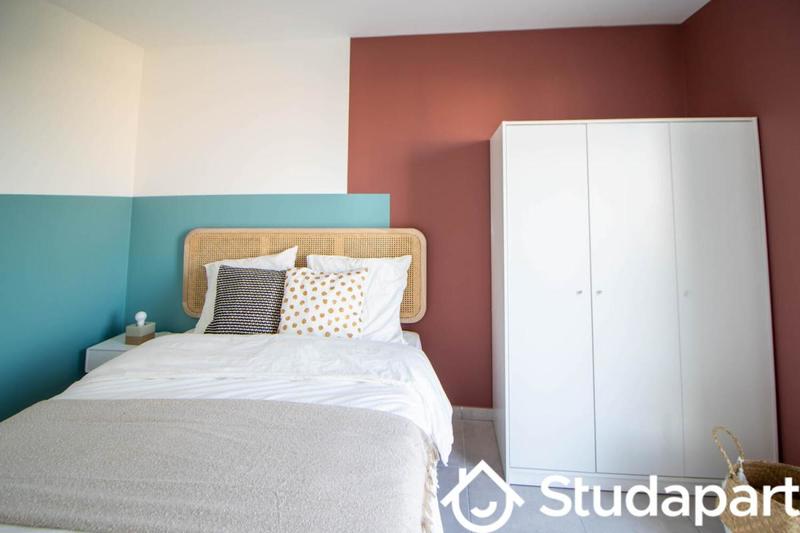 Chambre - 10 m² - 1 pièce