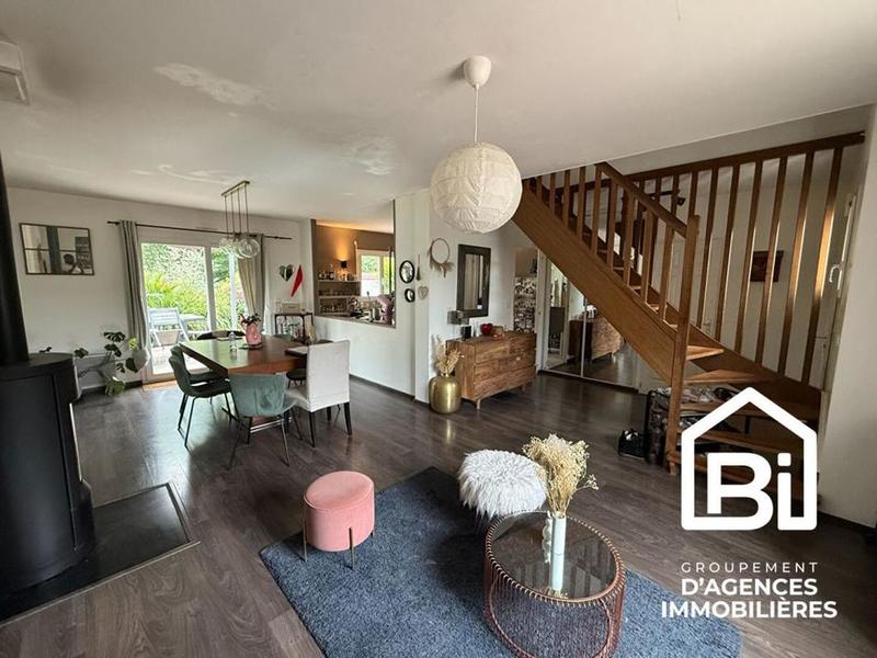 Maison - 150 m² - 5 pièces