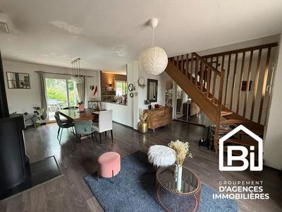 Maison - 150 m² - 5 pièces