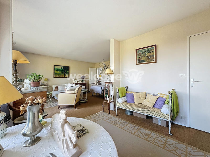 Appartement - 95 m² - 5 pièces