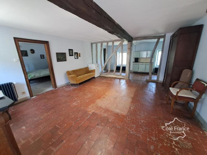 Maison - 230 m² - 9 pièces