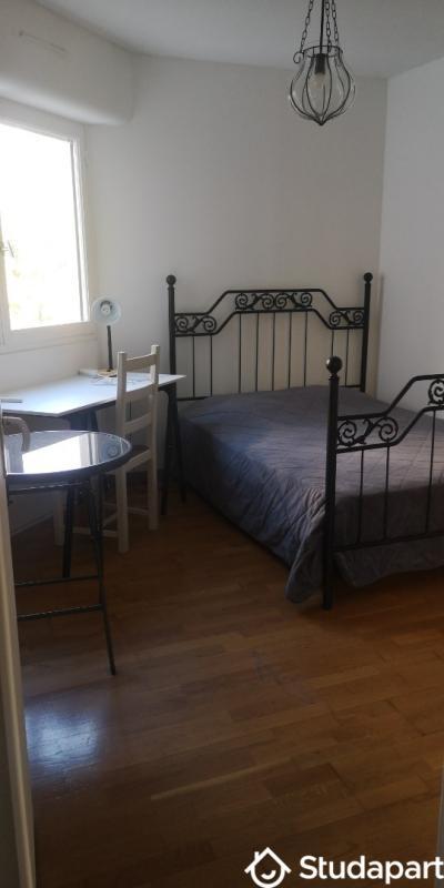 Chambre - 13 m² - 1 pièce