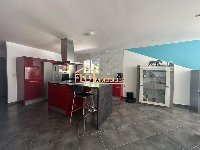 Maison - 120 m² - 4 pièces