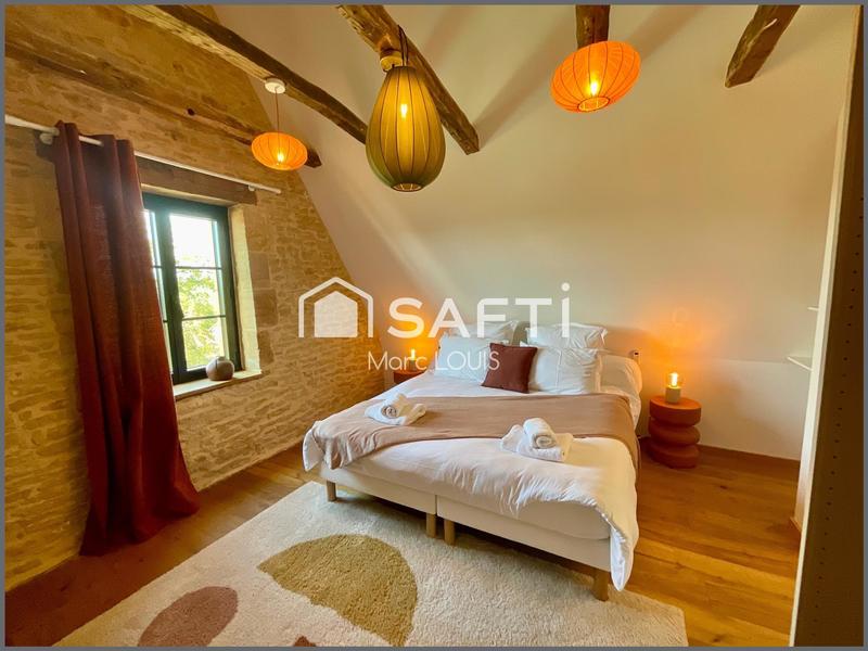 Propriété - 143 m² - 6 pièces