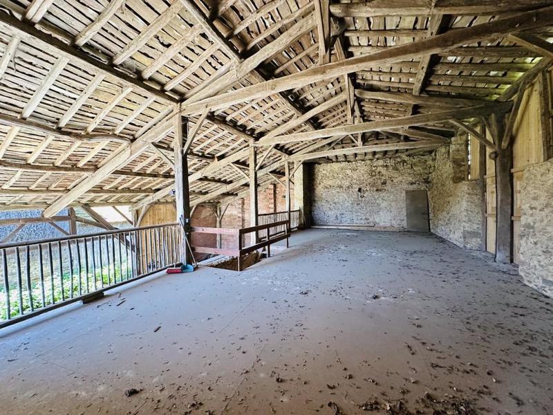 Propriété - 300 m² - 12 pièces